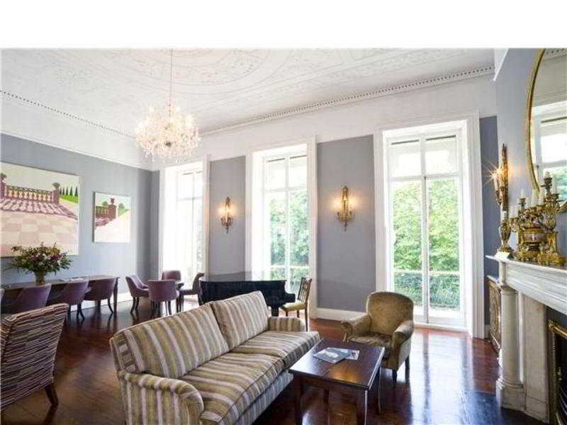 Townhouse On The Green 더블린 외부 사진