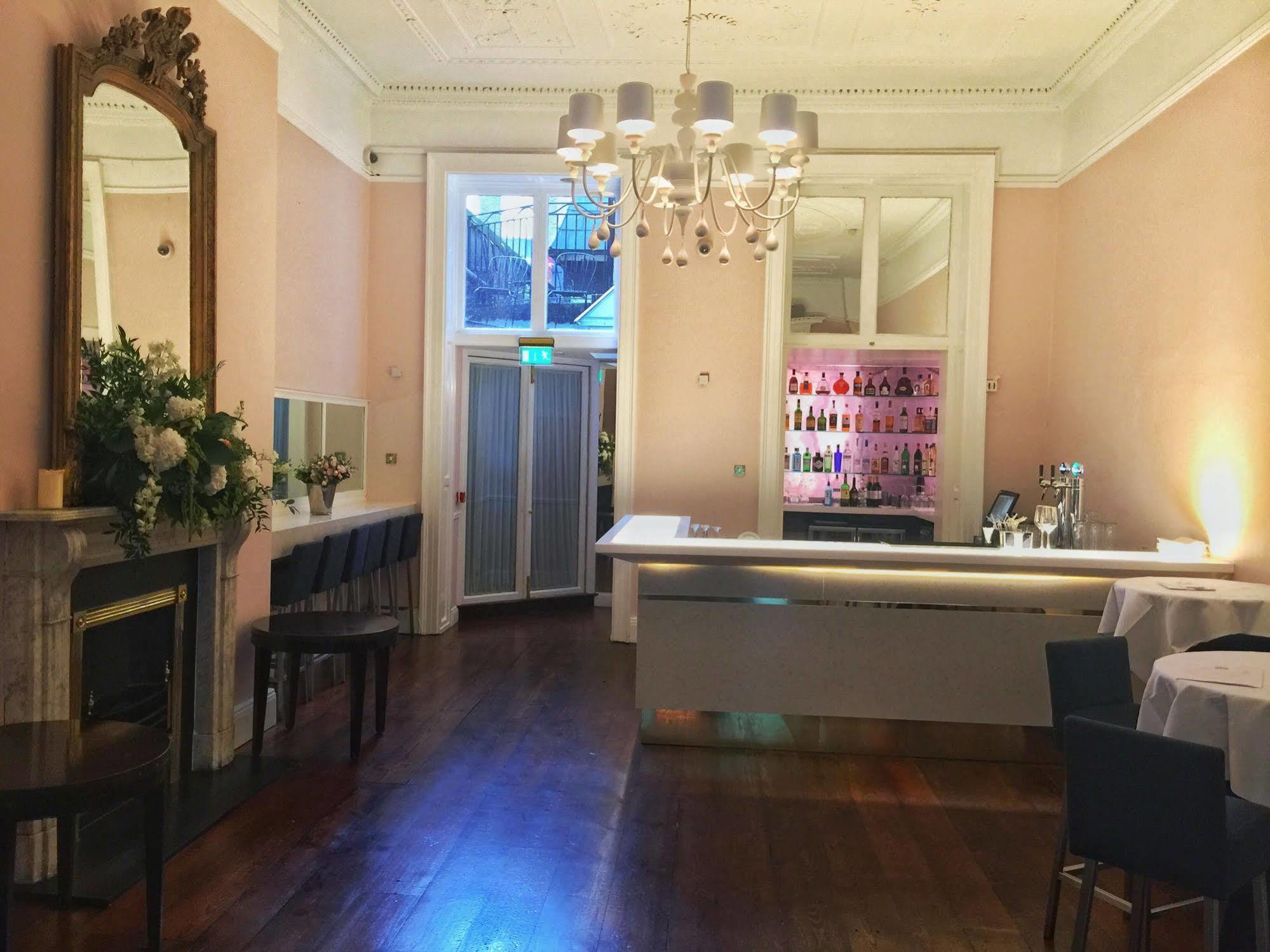 Townhouse On The Green 더블린 외부 사진
